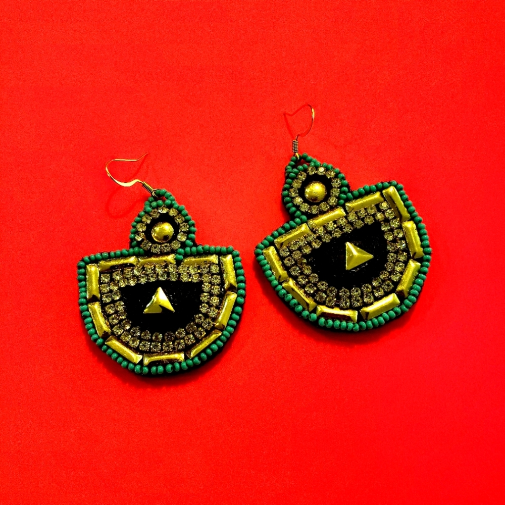"Diamonds and spurs" handmade dangle earrings